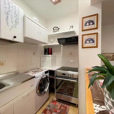 Apartment La Baita Gigiat - Affitti Brevi Italia *